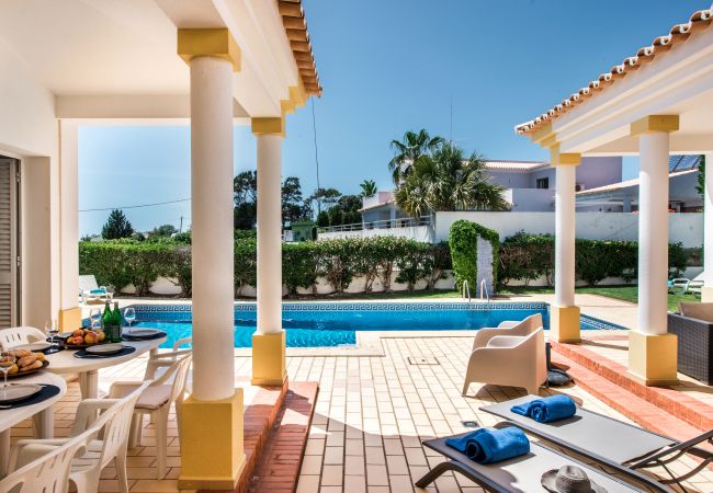 Villa in Albufeira - Branca Villa in Albufeira - Branca
