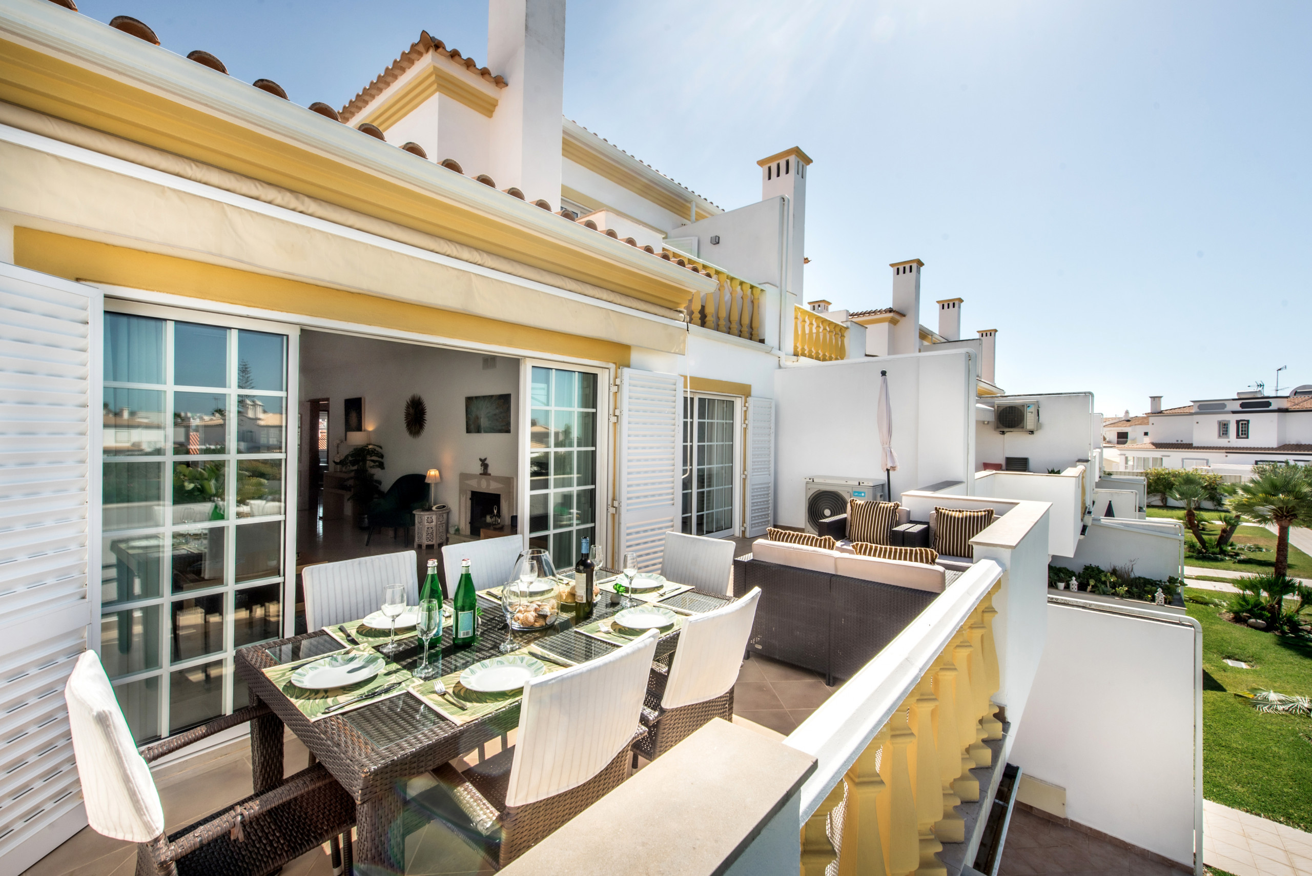 Apartment N O Monte Apartments in Galé