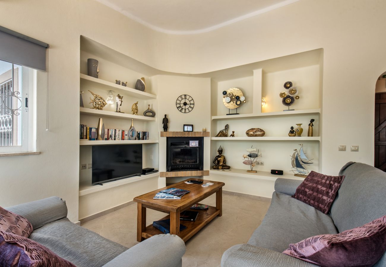 Villa in Guia - Casa Celina
