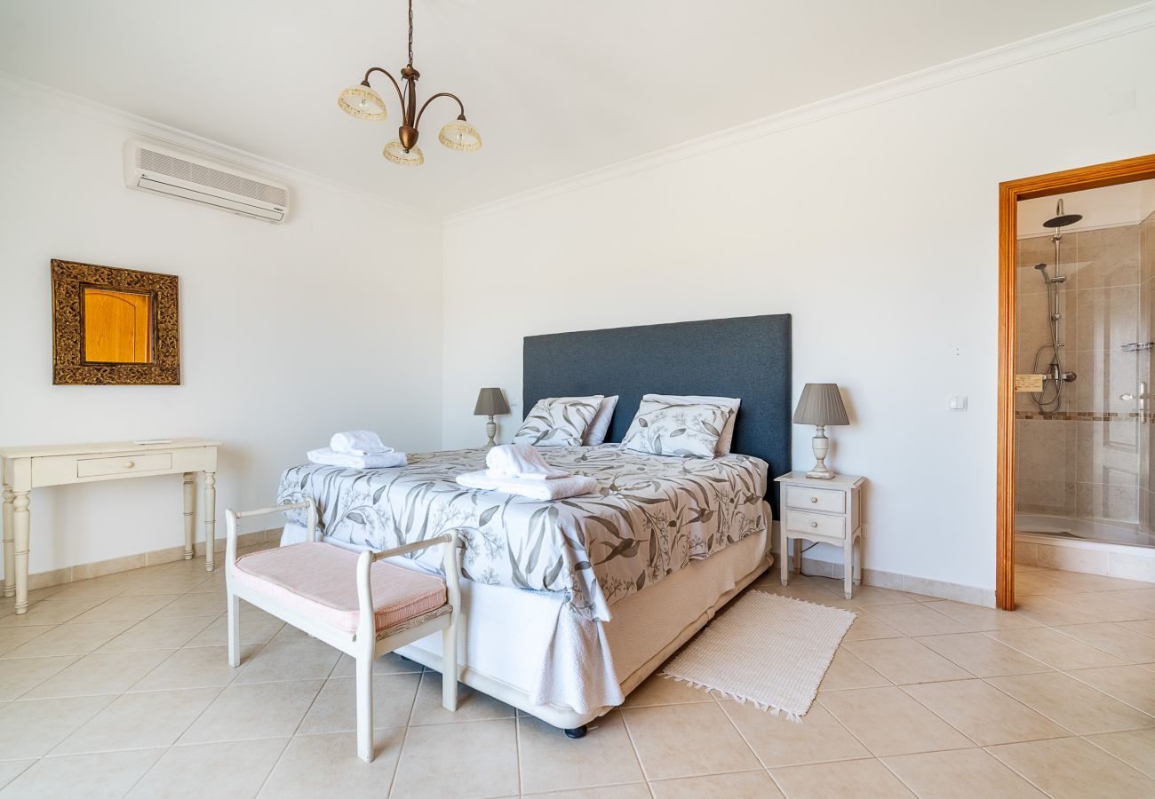 Villa in Albufeira - Villa Toriba