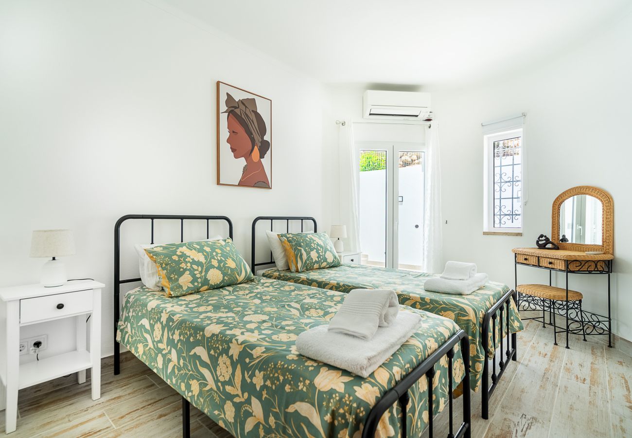 Villa in Albufeira - Villa Toriba