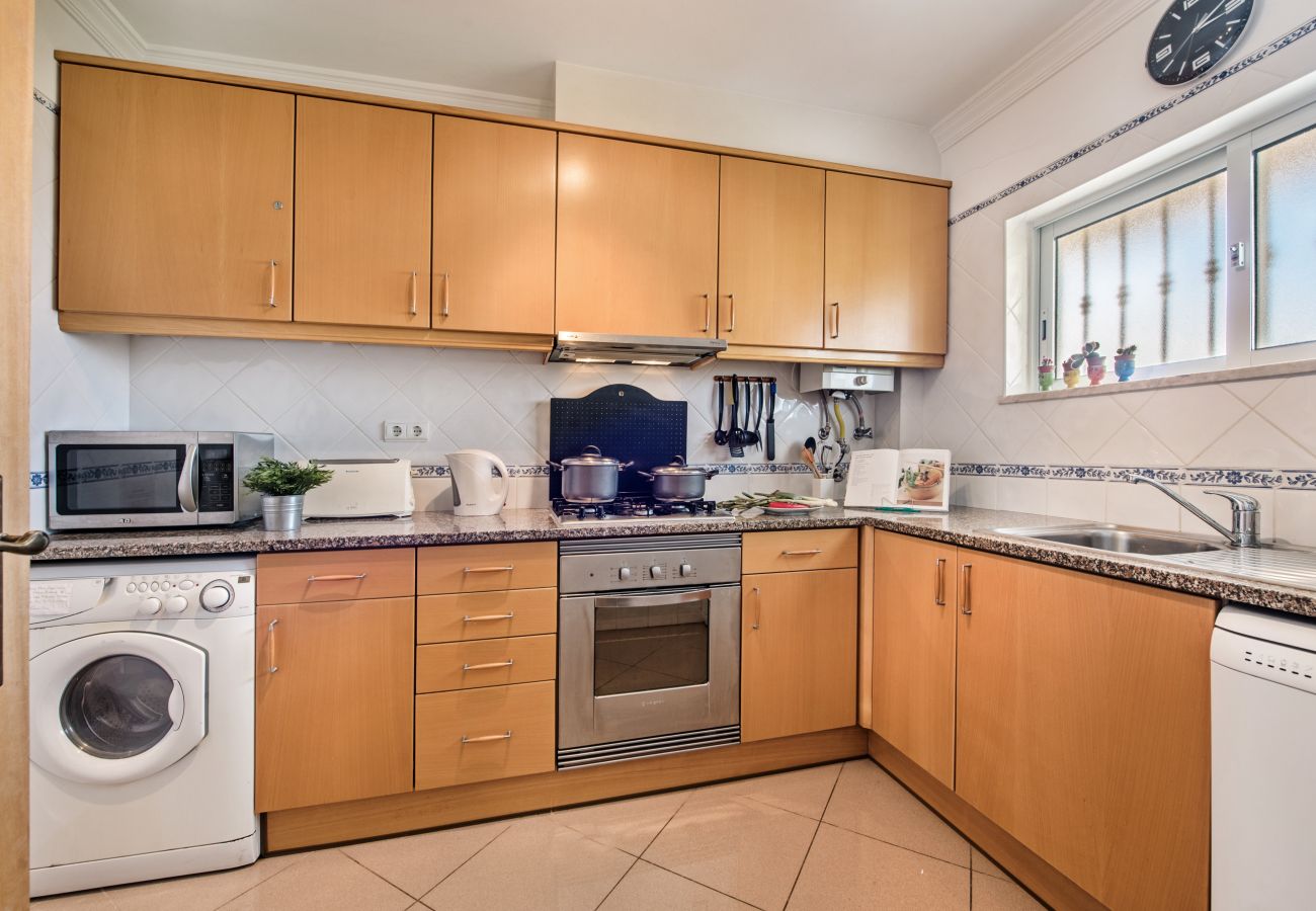 Apartment in Albufeira - Apartment 1A - Galé Garden