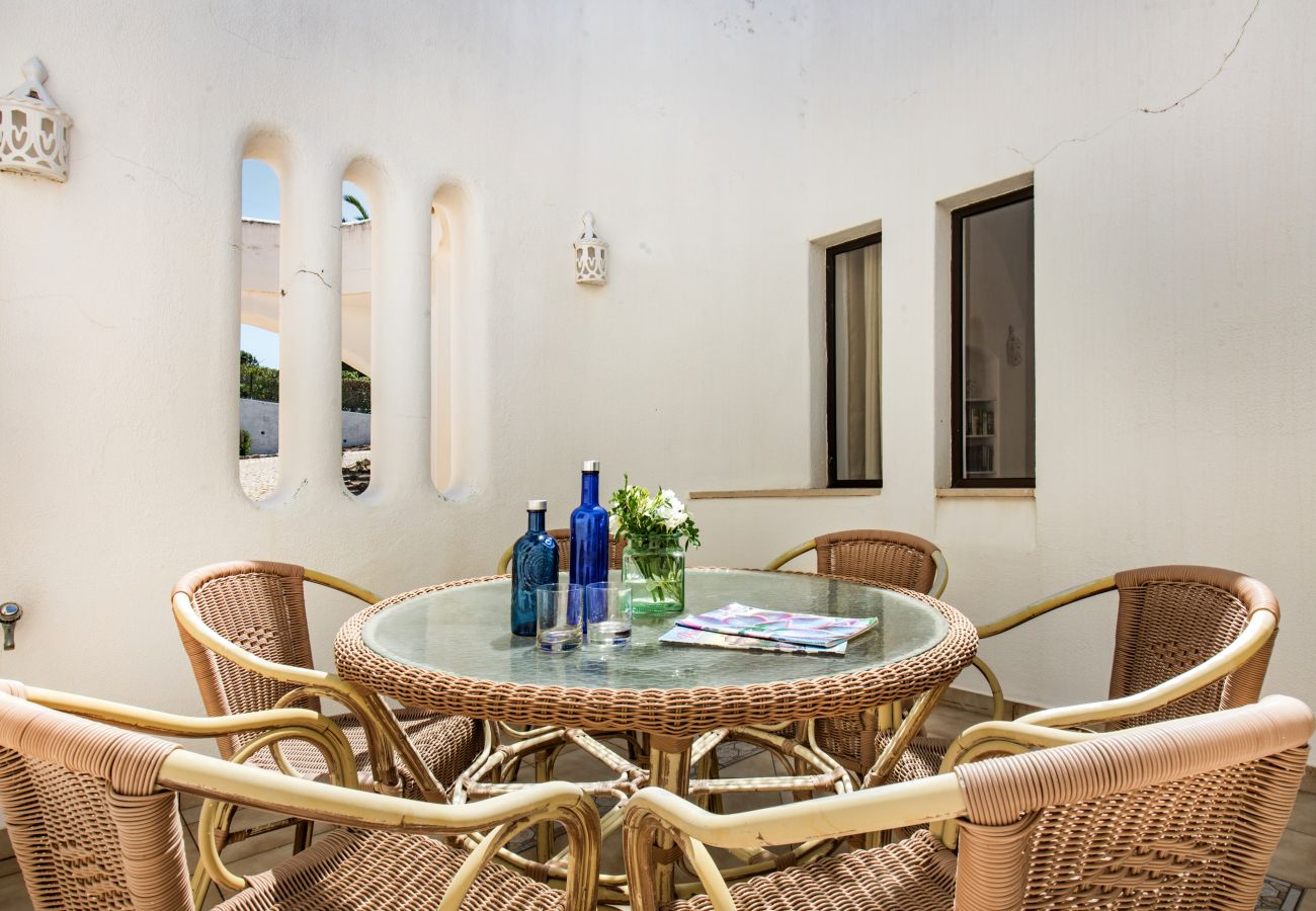 Villa in Albufeira - The Beach House