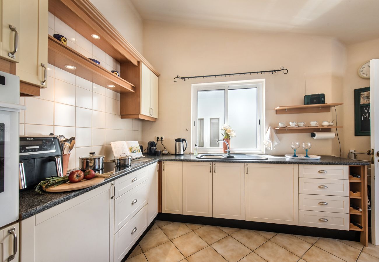 Villa in Albufeira - The Beach House
