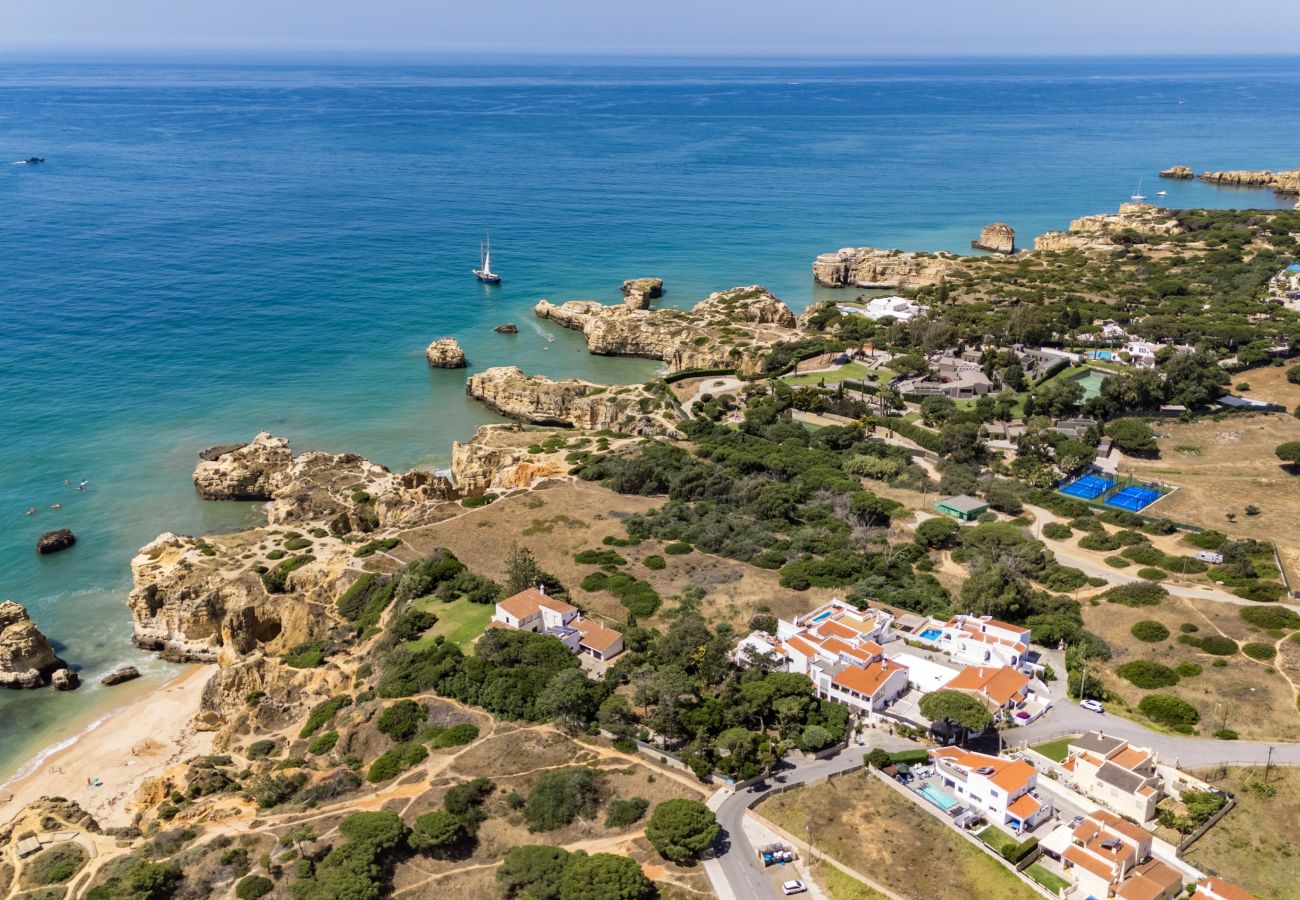 Villa in Albufeira - The Beach House